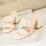 SEXY SQUARE HEAD AND THICK SLIPPER