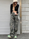 CAMOUFLAGE MULTI-POCKET STITCHING JEANS