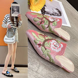 Pointed Embroidered Flat-bottomed Slippers