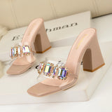 THICK-HEELED METAL DIAMOND BUCKLE SLIPPERS