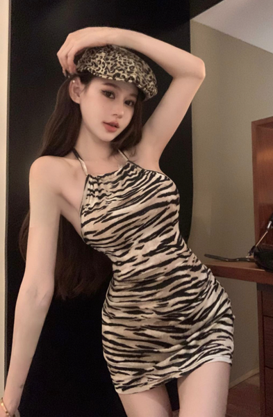Stylish Zebra - Print Halter Mini Dress with Trendy Cap