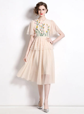 HEAVY MESH STITCHING BEADED FLOWER DRESS