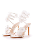 WHITE FLOWER FISHMOUTH STRAPS SANDALS