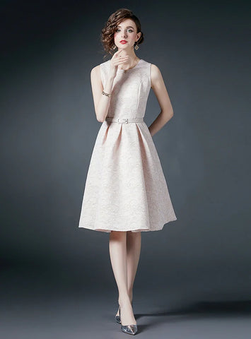 SLIM-FIT SLEEVELESS VEST JACQUARD DRESS