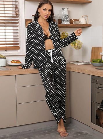 FASHION WOMEN'S POLKA-DOT LONG-SLEEVED PAJAMAS SUIT