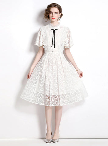 A-LINE WHITE LACE BUTTON DRESS