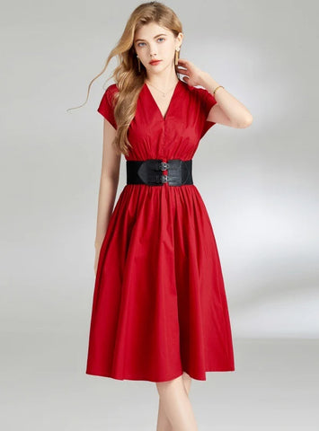 V-NECK SHORT SLEEVE SLIM DRESS