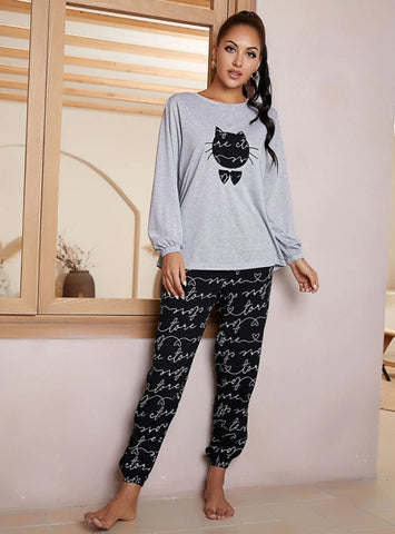 FASHION LONG SLEEVE PAJAMAS SUIT