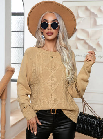 CLASSY TWIST KNITTED PULLOVER SWEATER