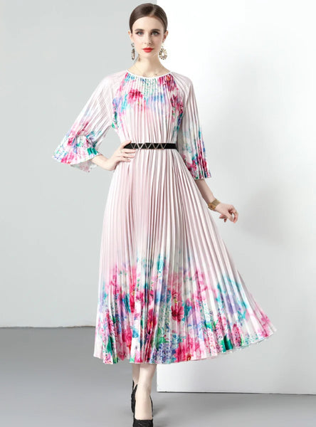 GRADUAL FLOWER PLEATED BIG SWING DRESS