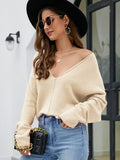 STYLISH LOOSE-FITTING BAT SLEEVE SWEATER