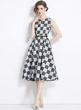 RETRO PLAID SLEEVELESS SLIM DRESS