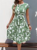 GEOMETRIC PRINT PLEATED DRESS