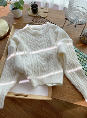 Classic Sleeves White Knitting Sweater Tops