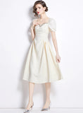SQUARE NECK SLIM MID-LENGTH DRESS