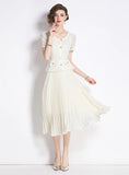 SLIM-FIT LACE PLEATED SHORT SLEEVE DRESS