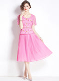 SHORT-SLEEVED SLIM WAIST PLEATED DRESS
