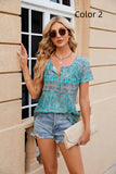 PRINTED SHORT-SLEEVED PLEATED BUTTONS T-SHIRT