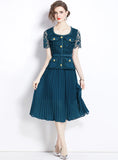 SHORT-SLEEVED SLIM WAIST PLEATED DRESS