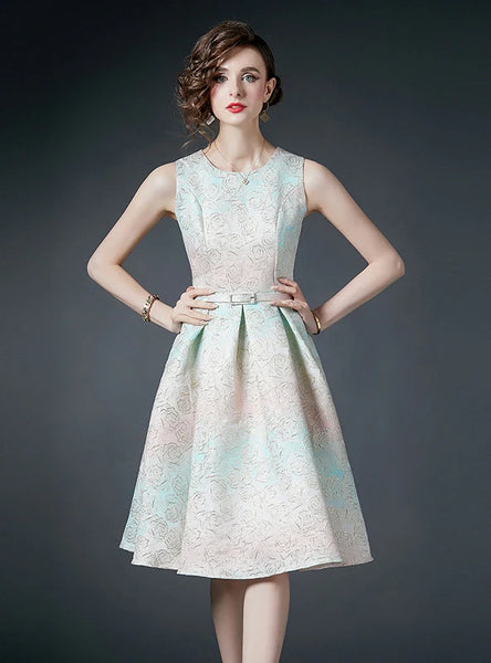 SLEEVELESS SLIM WAIST JACQUARD DRESS