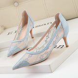 SHALLOW-MOUTHED POINTED LACE MESH SHOES