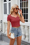 V-NECK SHORT-SLEEVED SLIM T-SHIRT