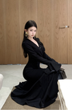 Elegant Black Mermaid Gown with Bell - Shaped Sleeves