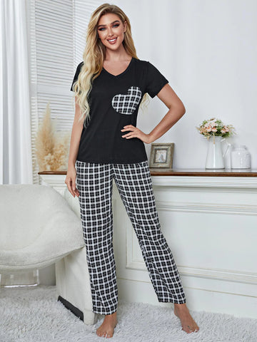 FASHION HEART-SHAPED PRINTED SHORT-SLEEVED PAJAMAS SET