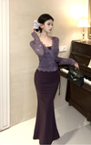 Stylish Long - Sleeved Ivory Gown with Delicate Lace Design