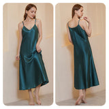 MID-LENGTH SLIM V-NECK SUSPENDER PAJAMAS