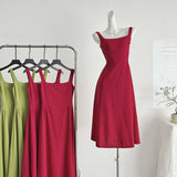 Beautiful Red Sleeveless Mid-Calf Dress
