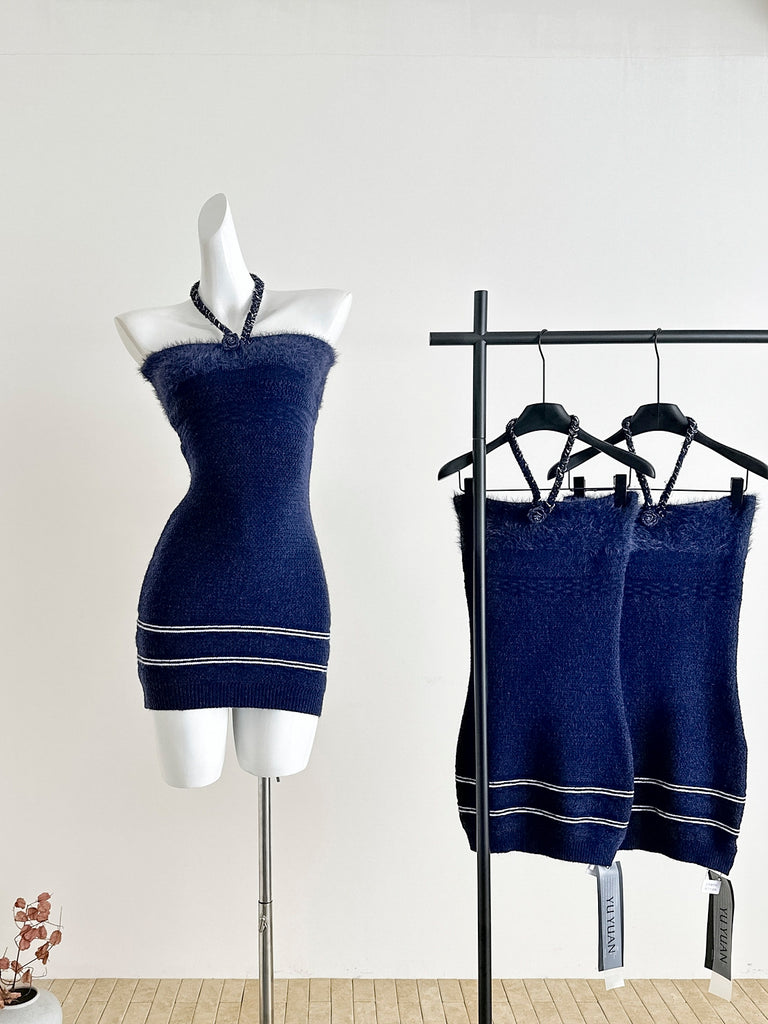 blue knit halterneck dress Melodie Halter Knit Maxi Dress / Cyan Blue | MESHKI
