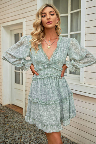 Green and White V Neck Long Sleeve Print Dress
