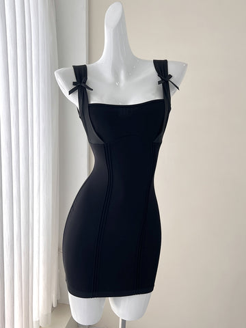 Bow Shoulder Exquisite Black Bodycon Dress