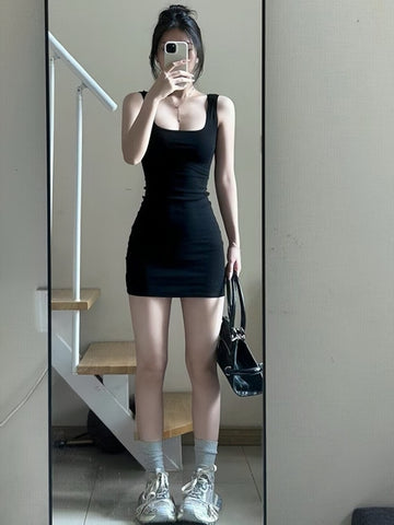 Sleek Black Bodycon Mini Dress