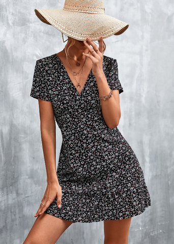 Bohemian V-neck floral dress beach skirt