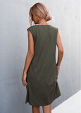 2023V v-neck sleeveless vest knit dress short skirt