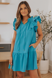ruffled sleeveless V-neck layered stitching dress