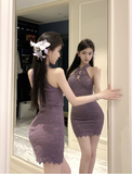 Sleeveless lace dress with hollow neck