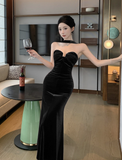 French temperament hanging neck backless velvet slim dress