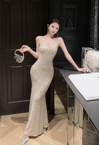 Stylish Shimmery Sleeveless Maxi Dress with Spaghetti Straps