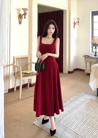 Stylish Sleeveless Maroon Knit Maxi Dress with Shoulder Straps