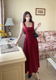 Stylish Sleeveless Maroon Knit Maxi Dress with Shoulder Straps