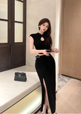 Stylish Black Qipao - inspired Crop Top and High - slit Skirt Set
