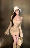 Stylish Beige Long - sleeved Dress with Intricate Lace Patterns