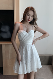 Charming Scarlet Sling Dress with Delicate Lace Pattern and Flared Skirt