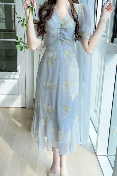 Light Flower Chest Shirred Jelly Bean Dress