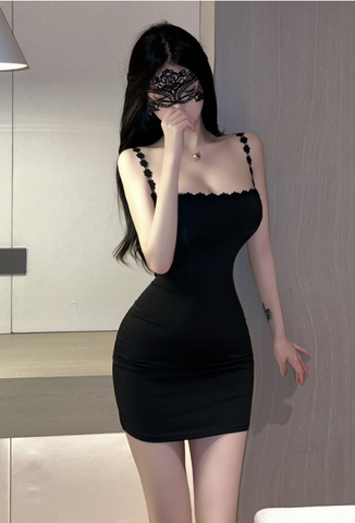 Stylish Strappy Black Dress with Delicate Lace Accents