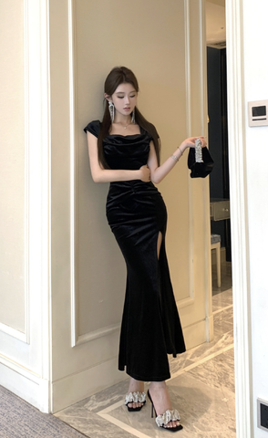 Elegant Black Velvet Maxi Dress with Side Slit