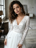 Chic V-Neck Long Sleeve A-Line Lace Tulle Wedding Dress
